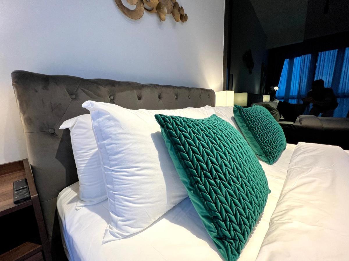 The Luxe By Infinitum By Qc Aparthotel Kuala Lumpur Buitenkant foto